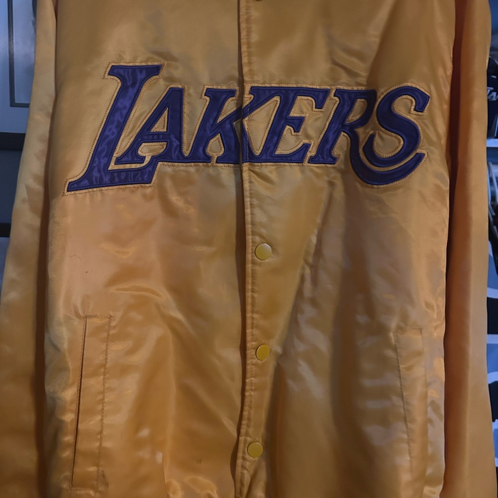NBA Los Angeles lakers starter jacket size XL as is condition